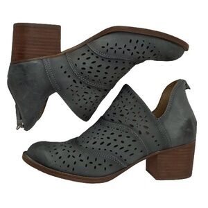 Sofft Leather Ankle Boots